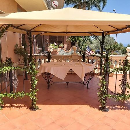 Hotel Casa Del Gourmet Siderno Bagian luar foto